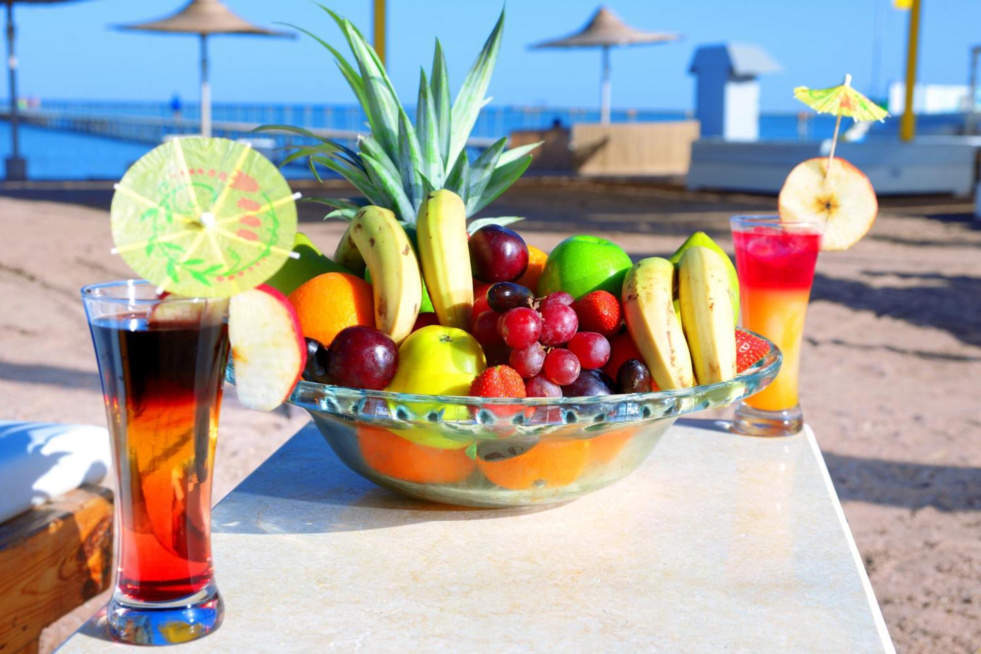 Hotel Pickalbatros Royal Moderna Sharm "Aqua Park" Esterno foto Fruit salad