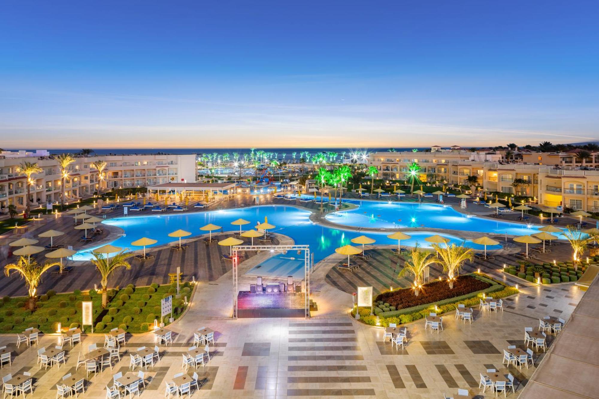 Hotel Pickalbatros Royal Moderna Sharm "Aqua Park" Esterno foto El Alamein