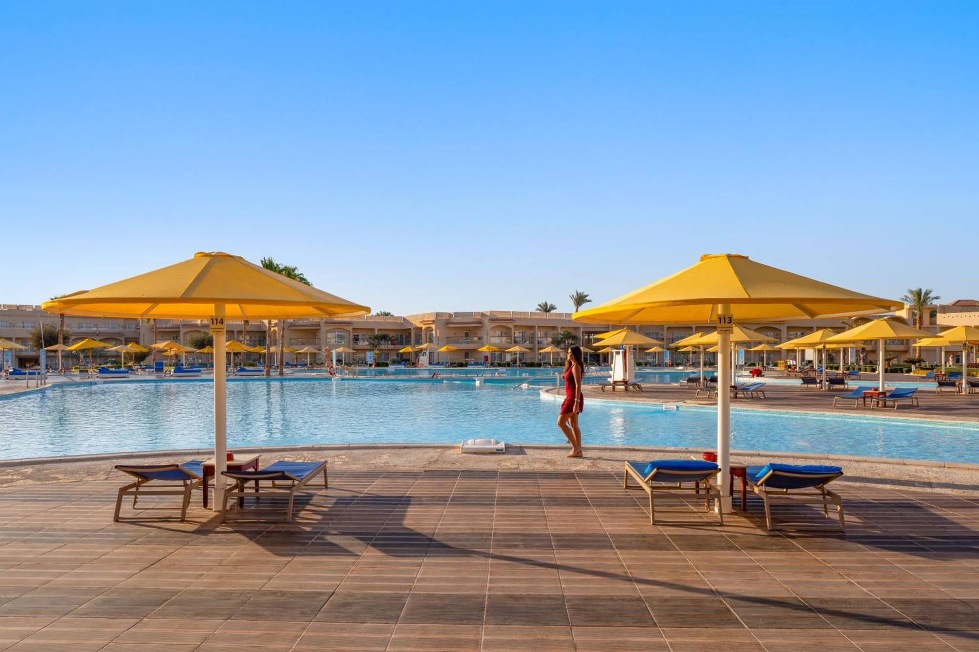 Hotel Pickalbatros Royal Moderna Sharm "Aqua Park" Esterno foto El Alamein